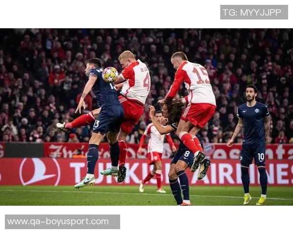 拜仁慕尼黑祝贺穆勒晋级美职联决赛全力争夺冠军荣耀 拜仁慕尼黑祝贺穆勒晋级美职联决赛全力争夺冠军荣耀